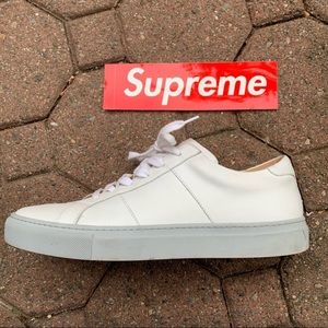 Great Royale’s White with Grey bottoms